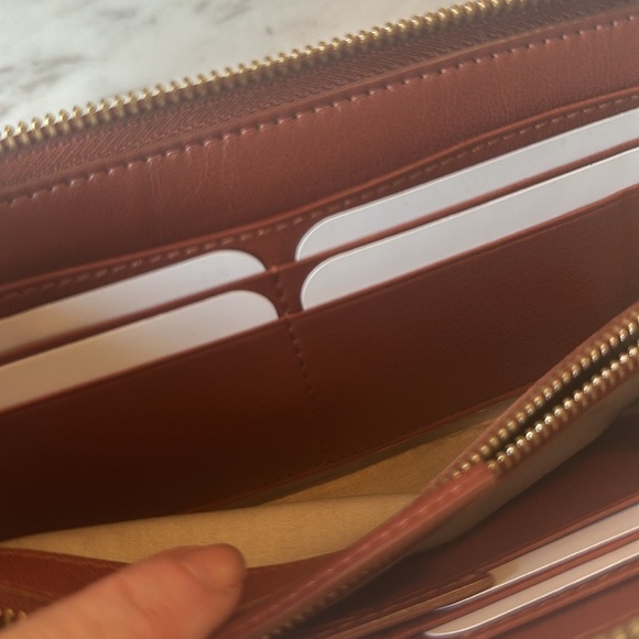 Chloé Brown Leather Wallet - Picture 2 of 15